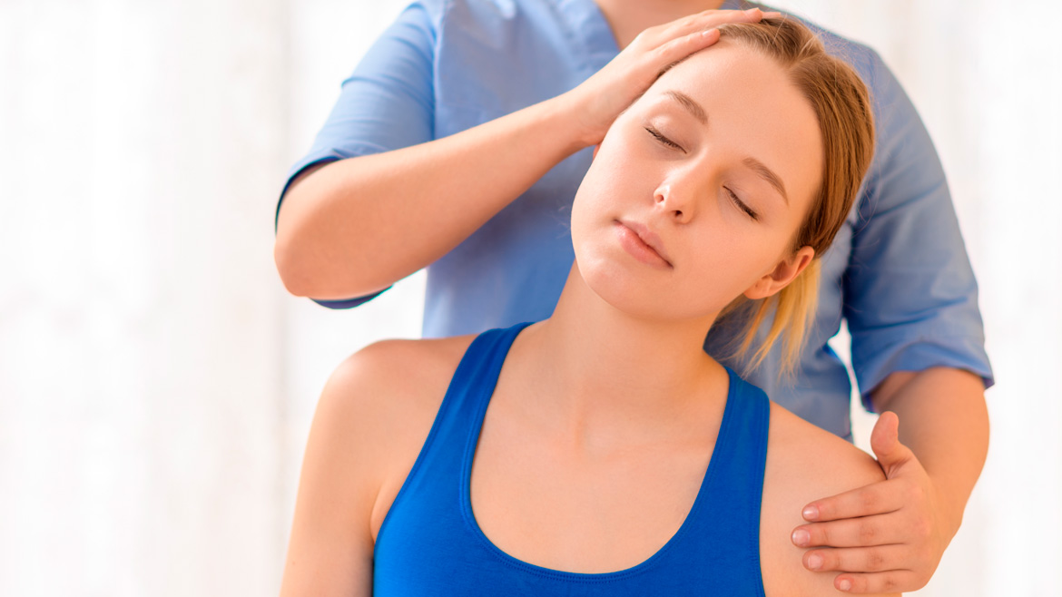 ¿Tienes dolor frecuente de cabeza o cuello? La fisioterapia podría ayudarte
